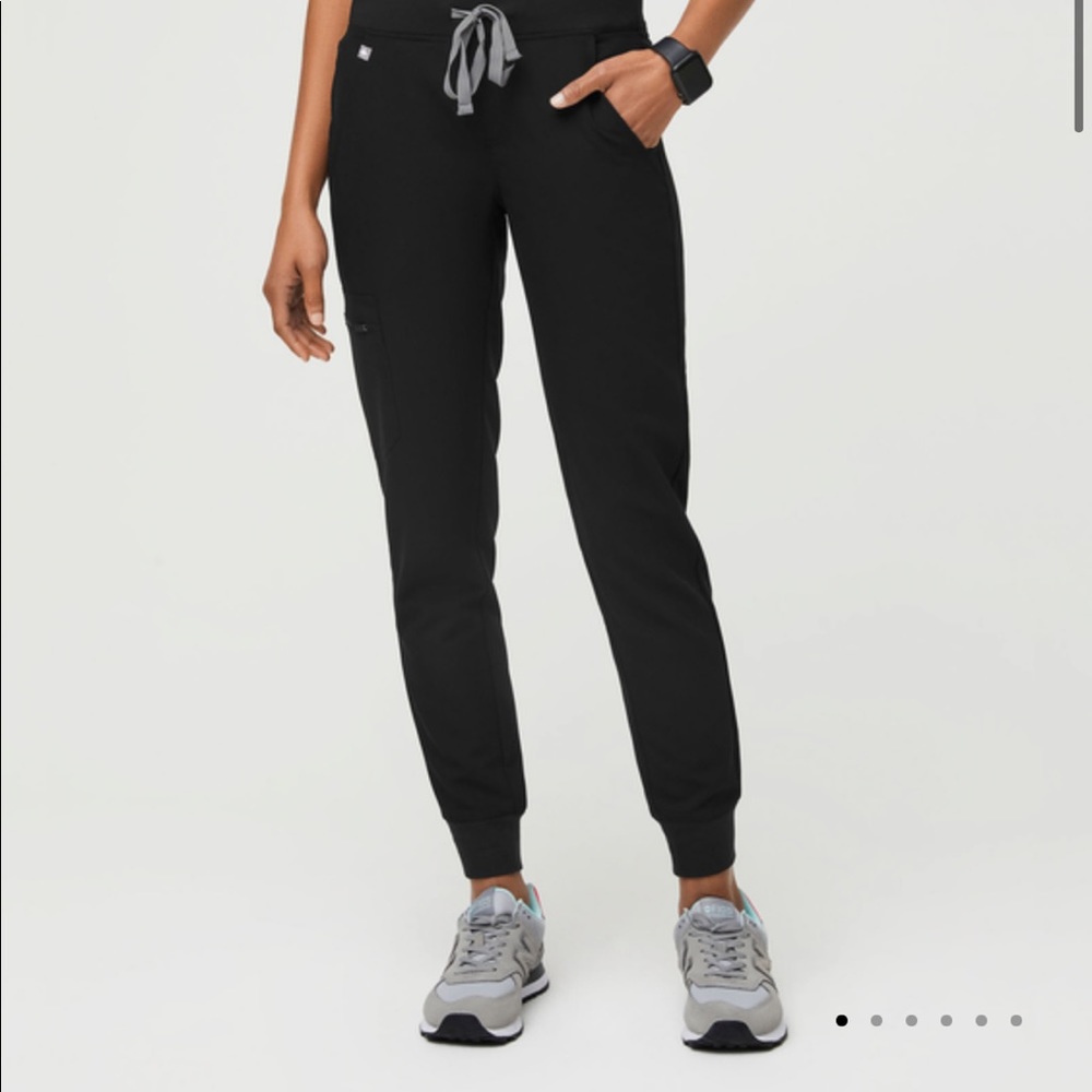 Figs Zamora Jogger Scrubs